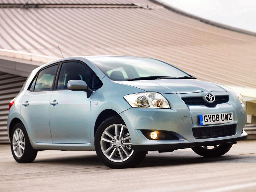  Toyota Auris 5-Door 2007 года  (UK) (фото 14 из 15)